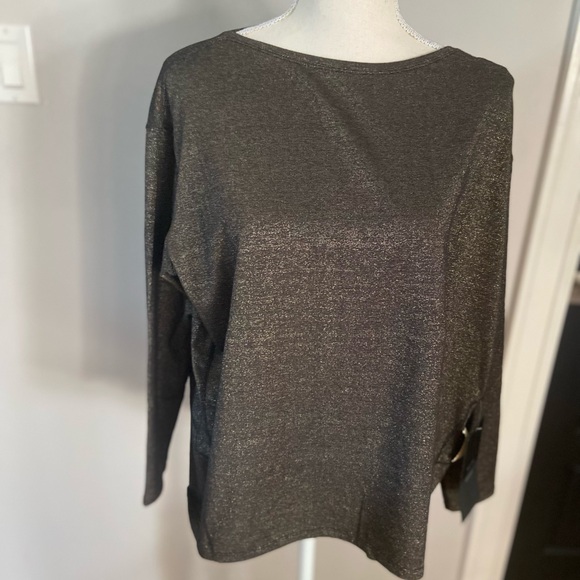 Lululemon Back in Action Long Sleeve - Picture 4 of 6